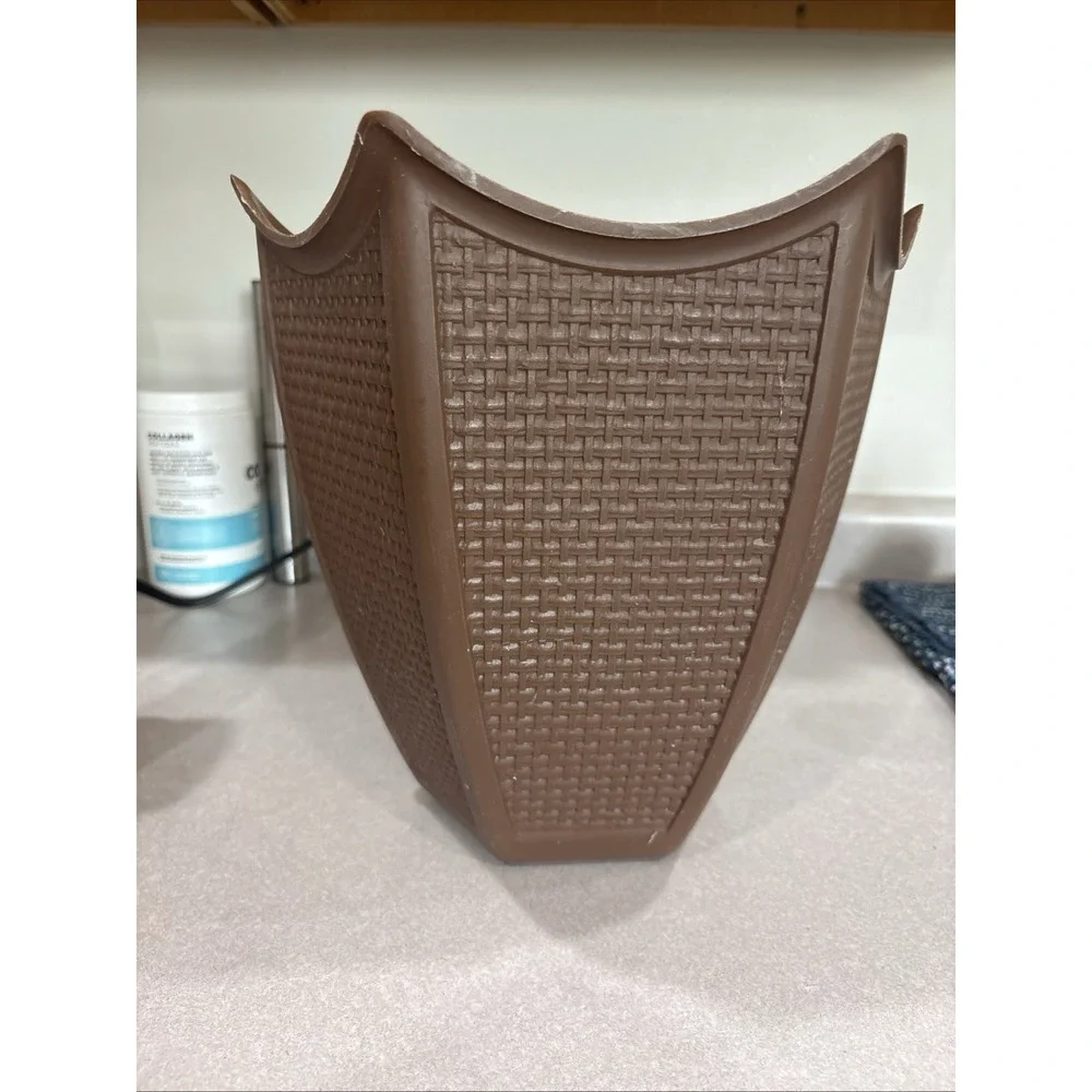 MCM Vintage brown  Fesco‎ Wicker Faux Pagoda Plastic Wastebasket # 8054